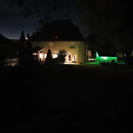 Les Jardins D'armance Maison d'hôtes Le Valdahon